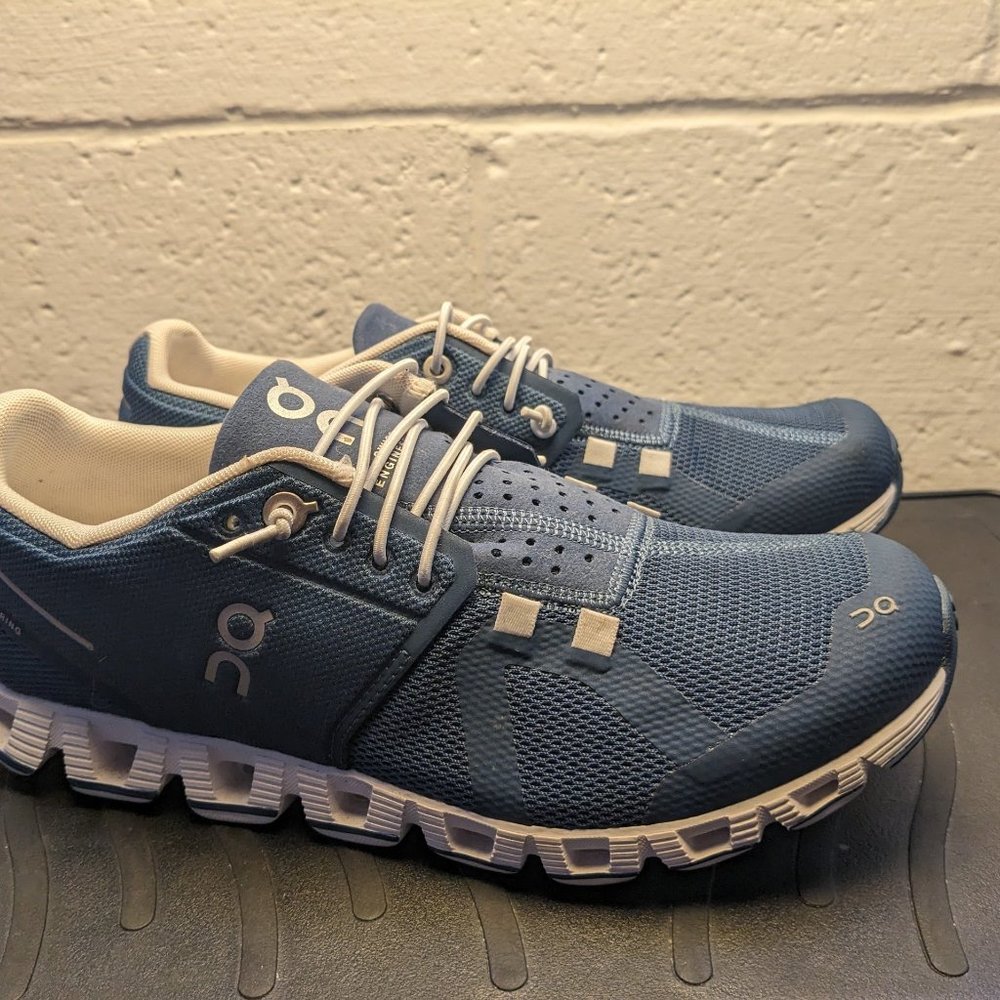 On Cloud 5 Shoes - Women's